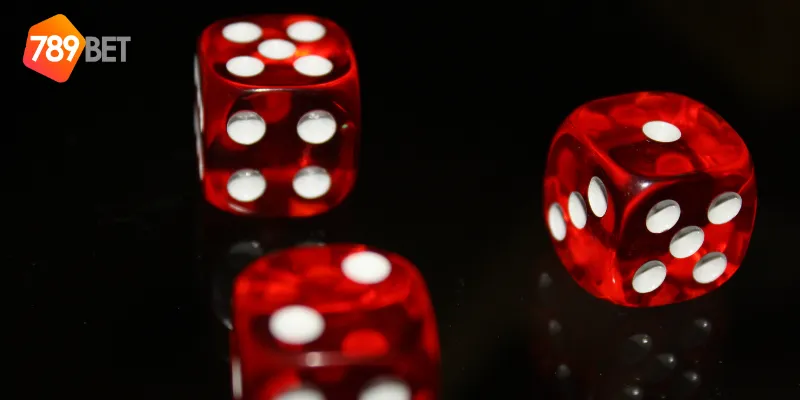 Tài Xỉu Ba Xúc Xắc Cơ Hội Đổi Đời Tại 789BET 2 Tài xỉu ba xúc xắc là gì?
