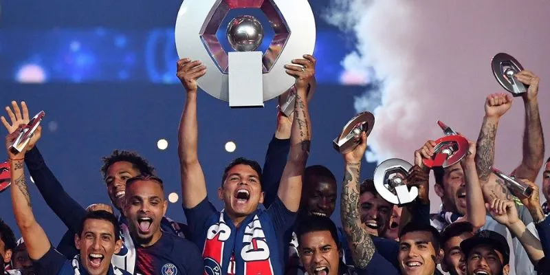Tin Tức PSG Ligue 1 – Điểm Tin Nổi Bật Của Mùa Giải 4 Yếu tố cần quan tâm trước khi tham gia cá cược của psg ligue 1 2025